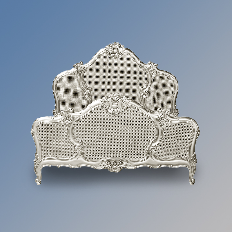 Louis XV Gabrielle Rattan Sleigh Bed in Silver Leaf - Image 2
