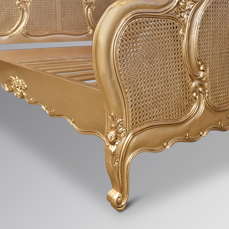 Louis XV Gabrielle Rattan Sleigh Bed in Gold Leaf - Image 5
